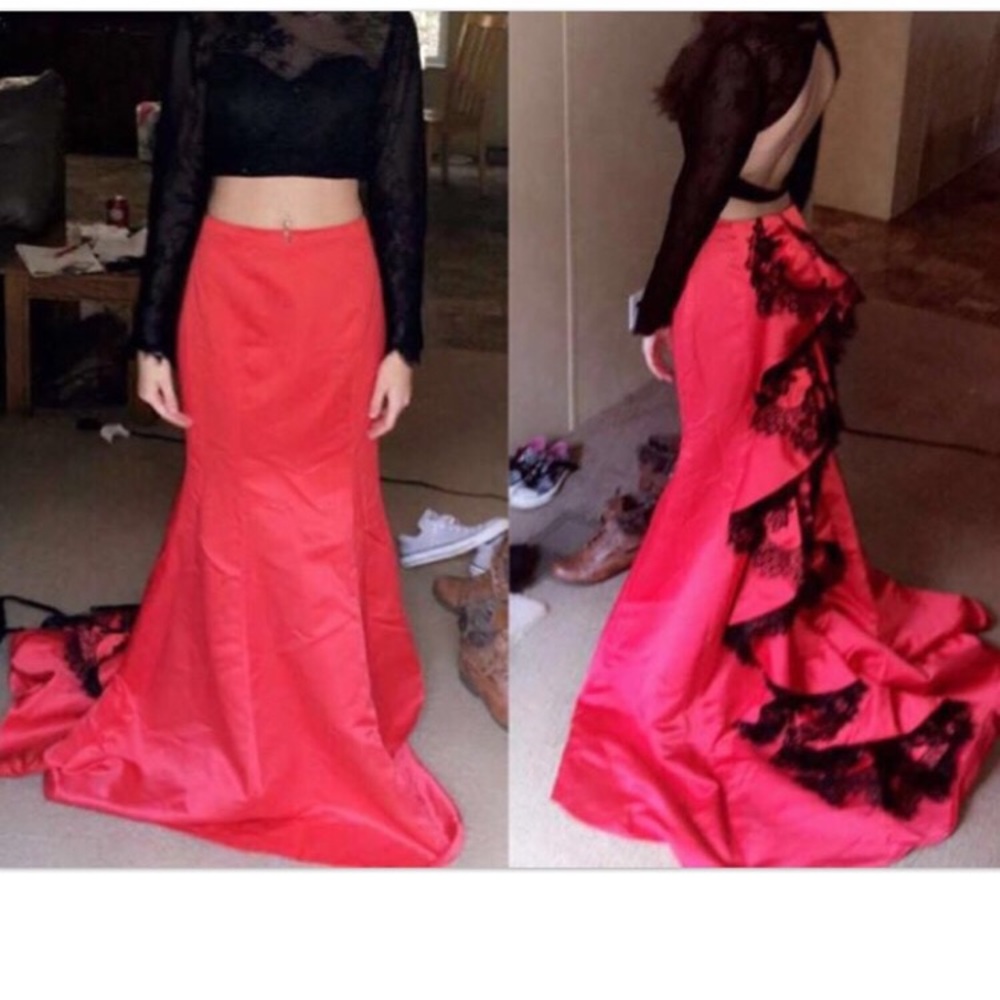 Prom Dress - Picture 2 of 3